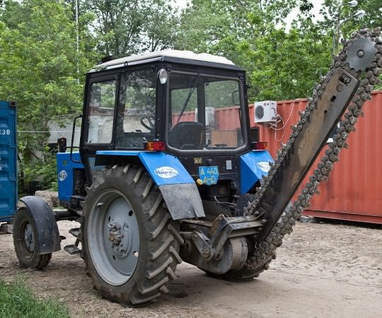 Траншеекопатель в аренду в Железнодорожном и  Московской области