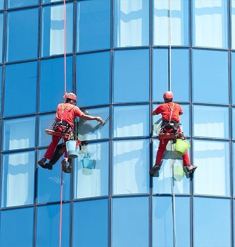 Мытье фасадов промальпинистами в Железнодорожном